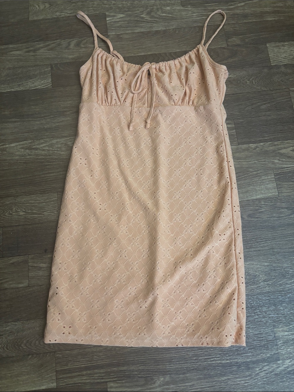 Heart Hips Peach Eyelet Mini Dress with Spaghetti Straps BRAnd NEW